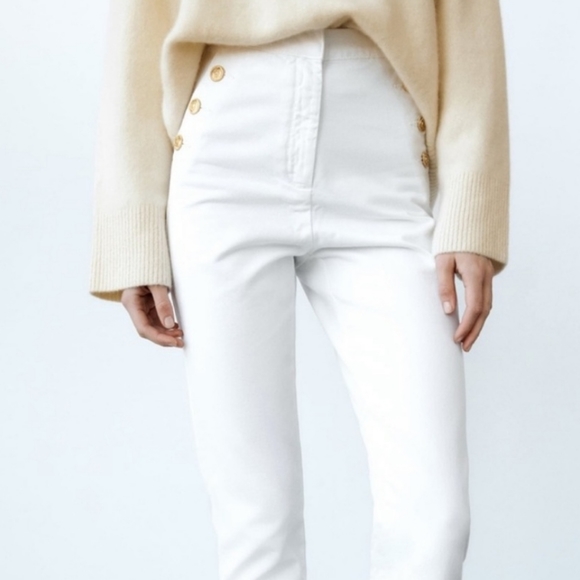 NWT Zara Gold Button Straight Leg White Jeans - Picture 9 of 11